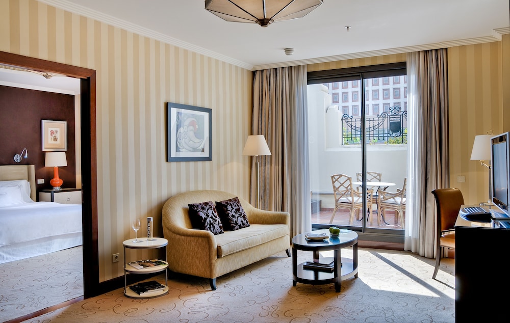 Suite ejecutiva, 1 habitación del hotel The Westin Valencia. Foto 1
