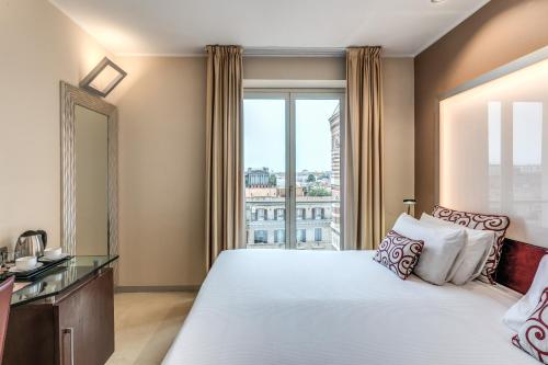 Habitación Doble Estándar del hotel La Griffe. Foto 3