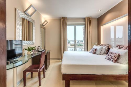 Habitación Doble Estándar del hotel La Griffe. Foto 5