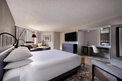 Suite Junior del hotel Hyatt Regency Chicago. Foto 1