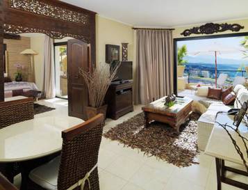 Villa Gran Duquesa con piscina privada del hotel Royal Garden Villas and Spa. Foto 1