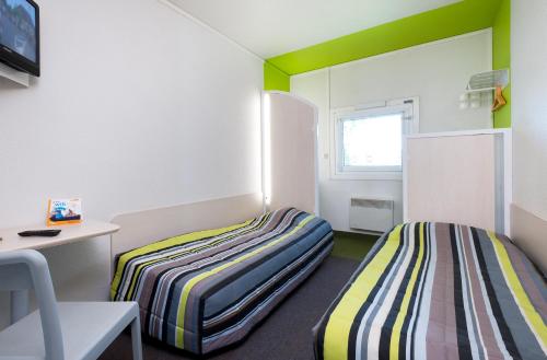 Habitación Estándar con baño compartido - 2 camas del hotel Eco hôtel Rouen Louviers Val de Reuil