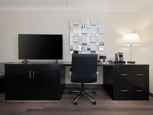 Habitación Estándar - Cama extragrande del hotel Crowne Plaza Suffern-mahwah