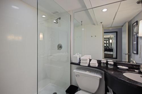 Habitación Estándar del hotel Crowne Plaza Suffern-mahwah. Foto 1