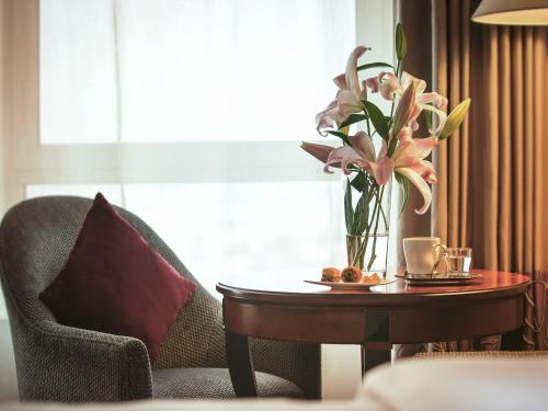 Habitación Doble Superior - 2 camas del hotel Mövenpick Doha. Foto 5