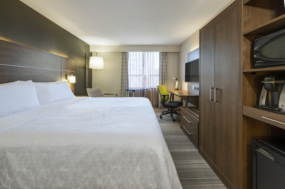 Habitación estándar, 1 cama de matrimonio grande del hotel Holiday Inn Express Toronto - Downtown, An Ihg. Foto 6