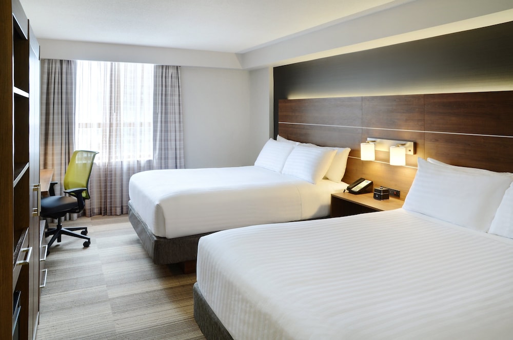 Habitación estándar, 2 camas de matrimonio del hotel Holiday Inn Express Toronto - Downtown, An Ihg