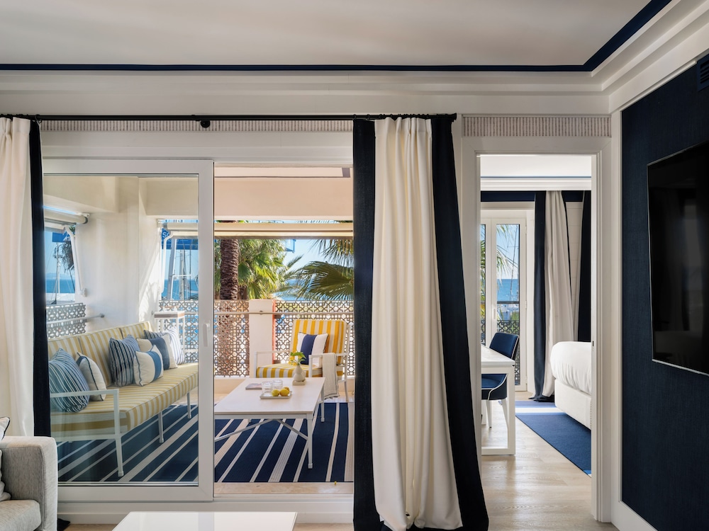 Junior Suite con Terraza del hotel MiM Sotogrande member of Meliá Collection
