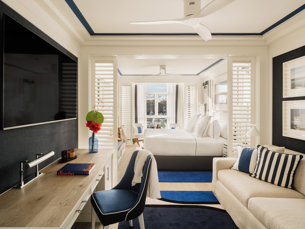 Junior Suite con Vistas al Mar del hotel MiM Sotogrande member of Meliá Collection
