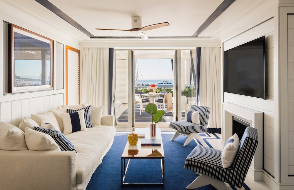 Gran Suite con terraza del hotel MiM Sotogrande member of Meliá Collection