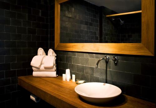 Suite con vistas al jardín del hotel Sole East Resort. Foto 1