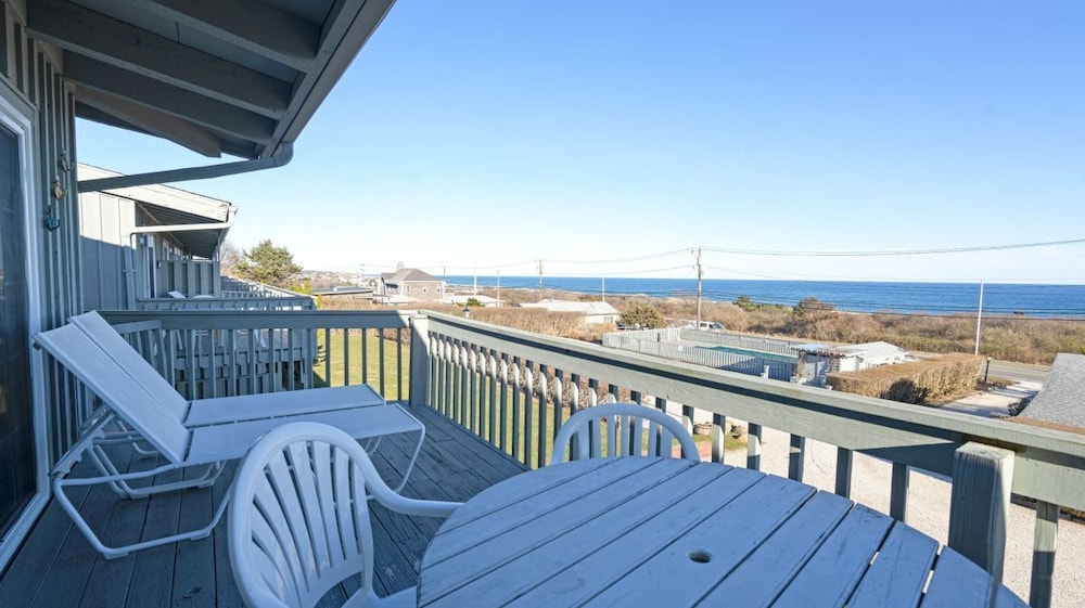 Apartamento Balcón o Terraza 1 habitación Sofá Cama incluido 2 Camas dobles del hotel Beach Plum Resort. Foto 5