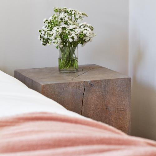 Estudio en esquina con cama extragrande del hotel 11 Howard