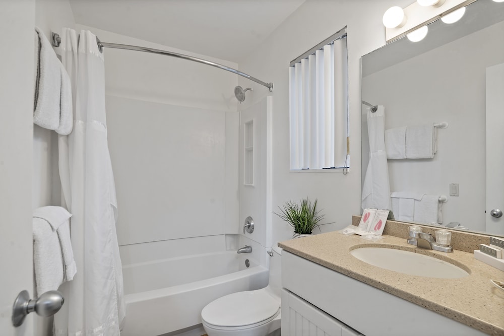 Apartamento 1 habitación Vista Patio del hotel The Surf Club Resort. Foto 6