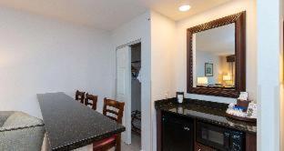 King Room with Sofa Bed and Shower - Non - Smoking del hotel Best Western Plus Vineyard Inn and Suites. Foto 4