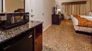 Large King Suite with Sofa Bed and Shower Only - Non - Smoking del hotel Best Western Plus Vineyard Inn and Suites. Foto 2