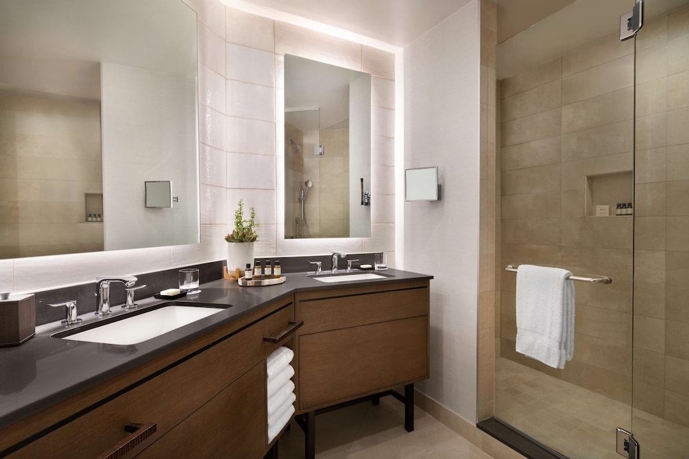 Fairmont, Habitación, 2 camas de matrimonio del hotel Fairmont Scottsdale Princess. Foto 4