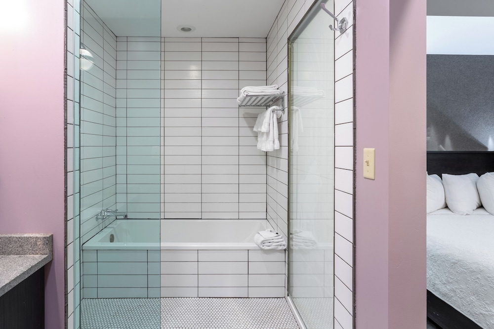 Habitación individual junior, 1 cama de matrimonio, no fumadores (Upgrade) del hotel Hotel at the Lafayette, Trademark Collection by Wyndham. Foto 5