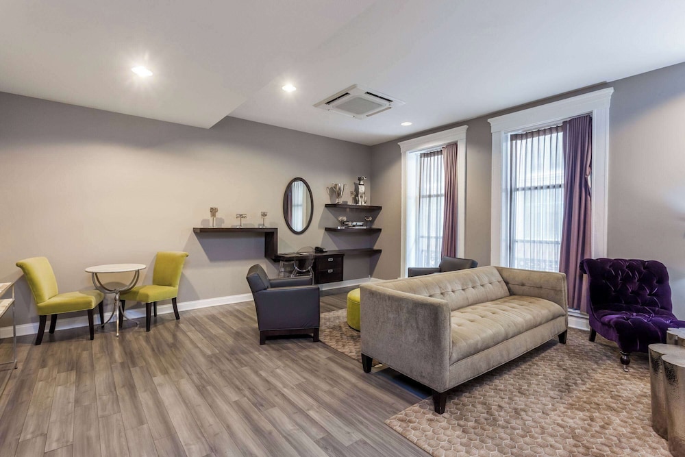 Habitación individual Signature, 1 cama de matrimonio grande, no fumadores (Marquis) del hotel Hotel at the Lafayette, Trademark Collection by Wyndham. Foto 3