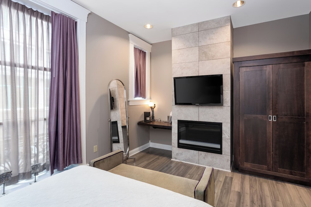 Habitación Deluxe, 1 cama de matrimonio, no fumadores del hotel Hotel at the Lafayette, Trademark Collection by Wyndham. Foto 2