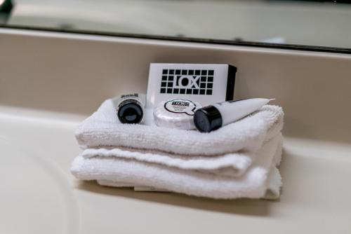 Habitación Doble Estándar con 2 camas dobles del hotel Bonnie Castle Resort & Marina. Foto 2