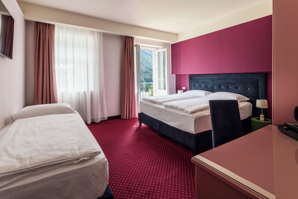 Premium con vistas al lago del hotel Auronzo Dolomites, Affiliated by Melia