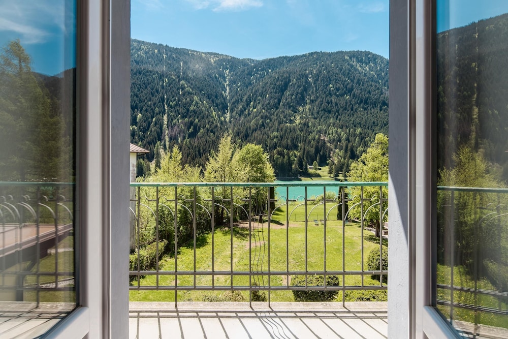Individual con Vistas al Lago del hotel Auronzo Dolomites, Affiliated by Melia. Foto 3