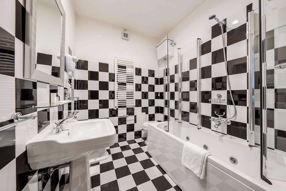 Junior Suite del hotel Auronzo Dolomites, Affiliated by Melia. Foto 1