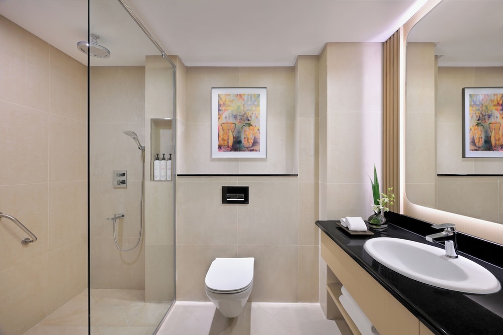 Swiss, Habitación ejecutiva con 2 camas individuales, 2 camas individuales del hotel Swissotel Al Murooj Dubai. Foto 7