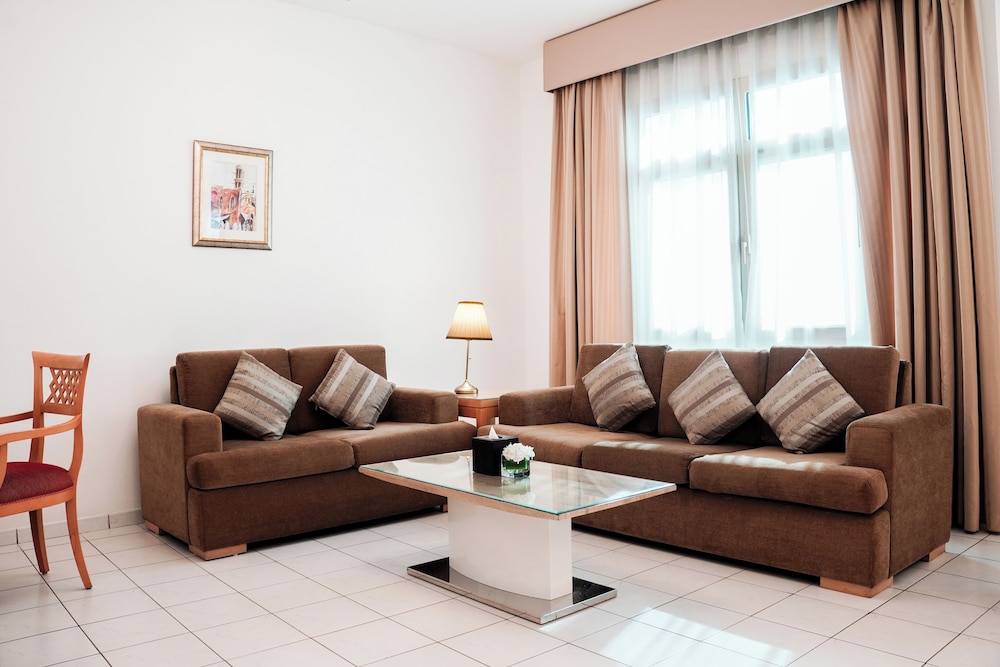 Apartamento, 3 habitaciones (Duplex) del hotel Swissotel Al Murooj Dubai. Foto 5