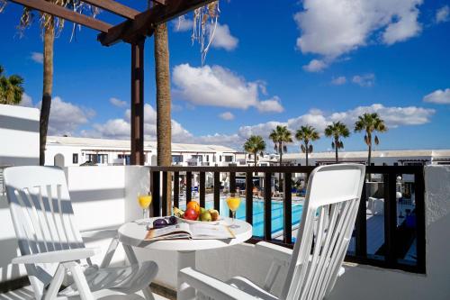 Apartamento - Planta baja o última planta del hotel Plaza Azul. Foto 7