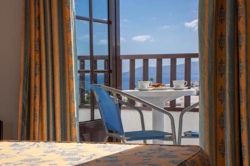 Apartamento - Planta baja o última planta del hotel Plaza Azul. Foto 18