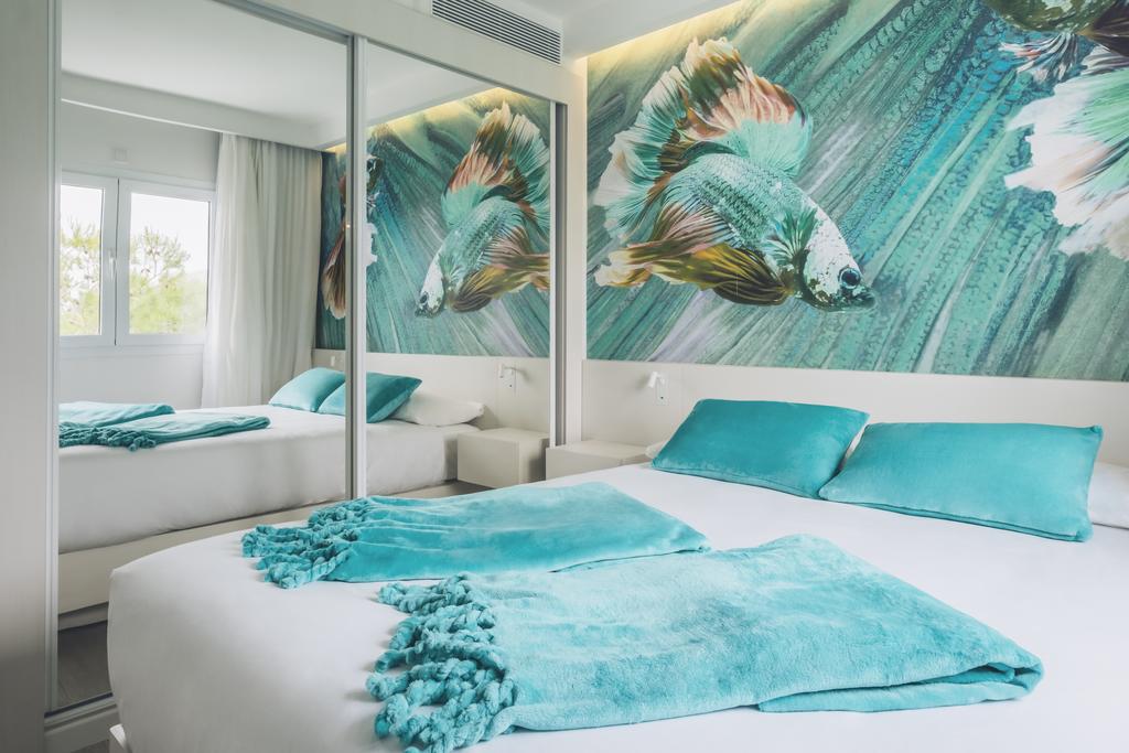 Habitación familiar Vista Mar del hotel Iberostar Waves Alcudia Park