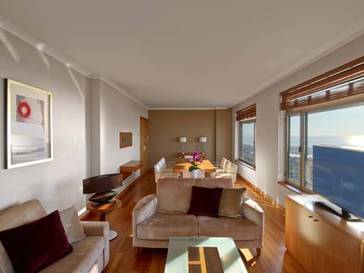 Suite Club Business del hotel Hilton Diagonal Mar Barcelona