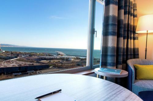 Habitación Executive - 2 camas del hotel Hilton Diagonal Mar Barcelona. Foto 4