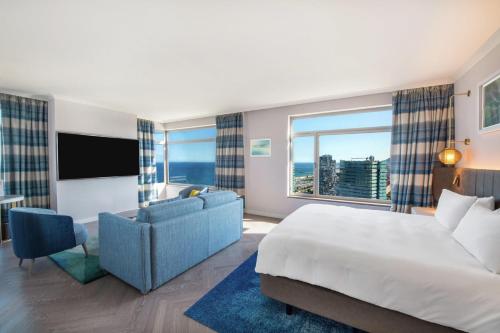 Suite Panorama del hotel Hilton Diagonal Mar Barcelona. Foto 4
