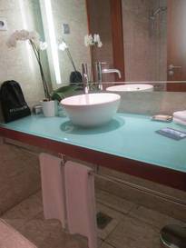 Habitación doble Vista Mar del hotel Hilton Diagonal Mar Barcelona. Foto 3