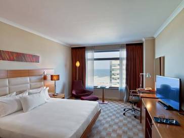 Habitación Vista Parcial al Mar del hotel Hilton Diagonal Mar Barcelona