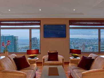 Suite Presidencial del hotel Hilton Diagonal Mar Barcelona. Foto 1