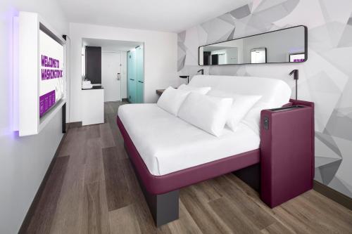 Habitación Premium - Cama extragrande del hotel Yotel Washington Dc. Foto 4