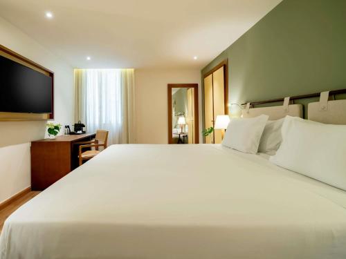 Habitación Doble Superior del hotel Grand Mercure Rio De Janeiro Copacabana. Foto 3