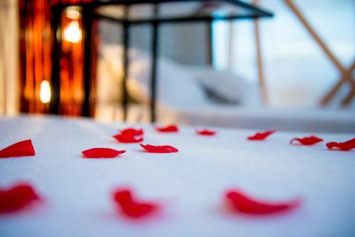 Oferta romántica - Habitación Doble Deluxe del hotel Bonalba Alicante. Foto 1