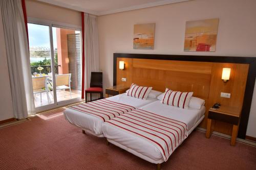 Habitación Doble Deluxe - 1 o 2 camas del hotel Bonalba Alicante. Foto 6
