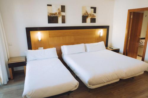 Habitación Triple del hotel Bonalba Alicante