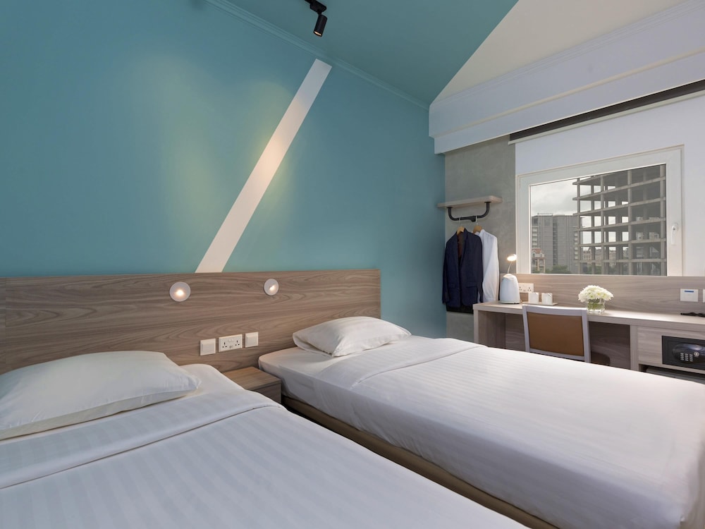 Habitación estándar con 2 camas individuales del hotel Ibis Budget Phnom Penh Riverside