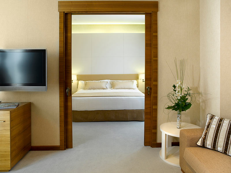 Habitación Doble Superior del hotel Sercotel Sorolla Palace. Foto 7
