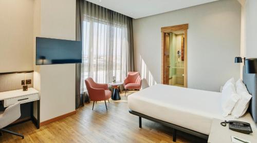 Habitación Doble Superior del hotel Sercotel Sorolla Palace