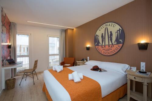 Habitación Doble Estándar del hotel Casual De Las Olas San Sebastian. Foto 5