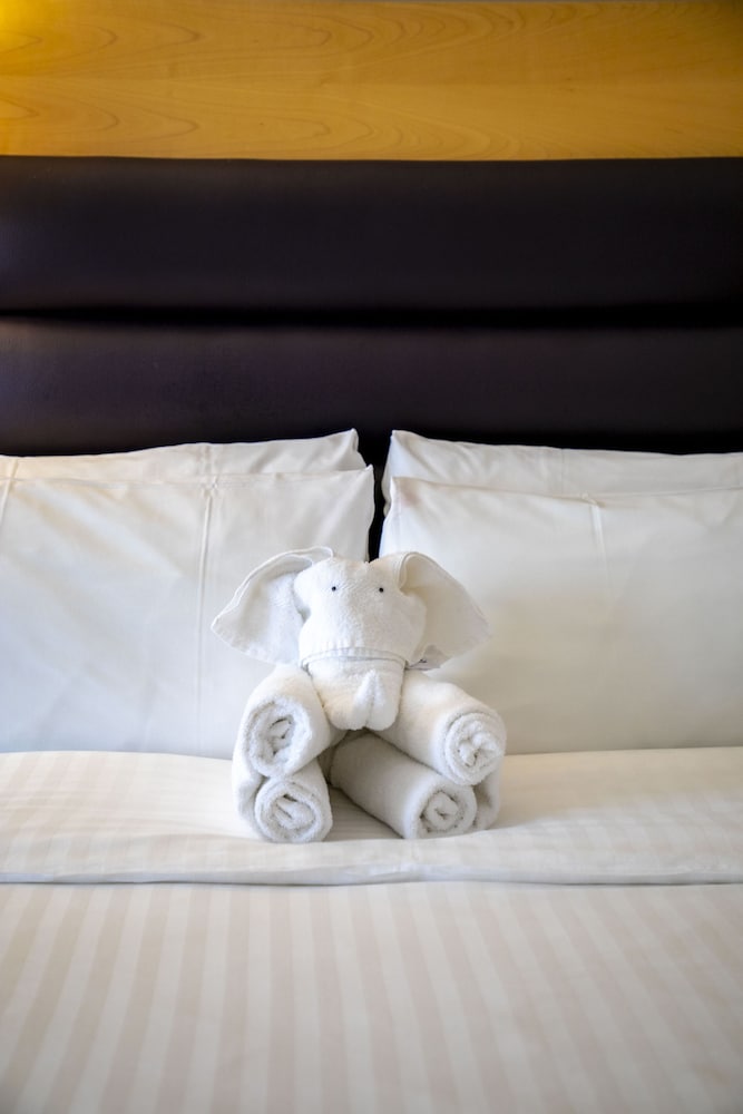 Habitación estándar del hotel Holiday Inn London Brentford Lock. Foto 10