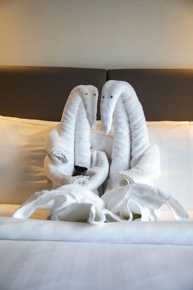 Habitación Premium, 1 cama de matrimonio grande, balcón (Canal View) del hotel Holiday Inn London Brentford Lock. Foto 34